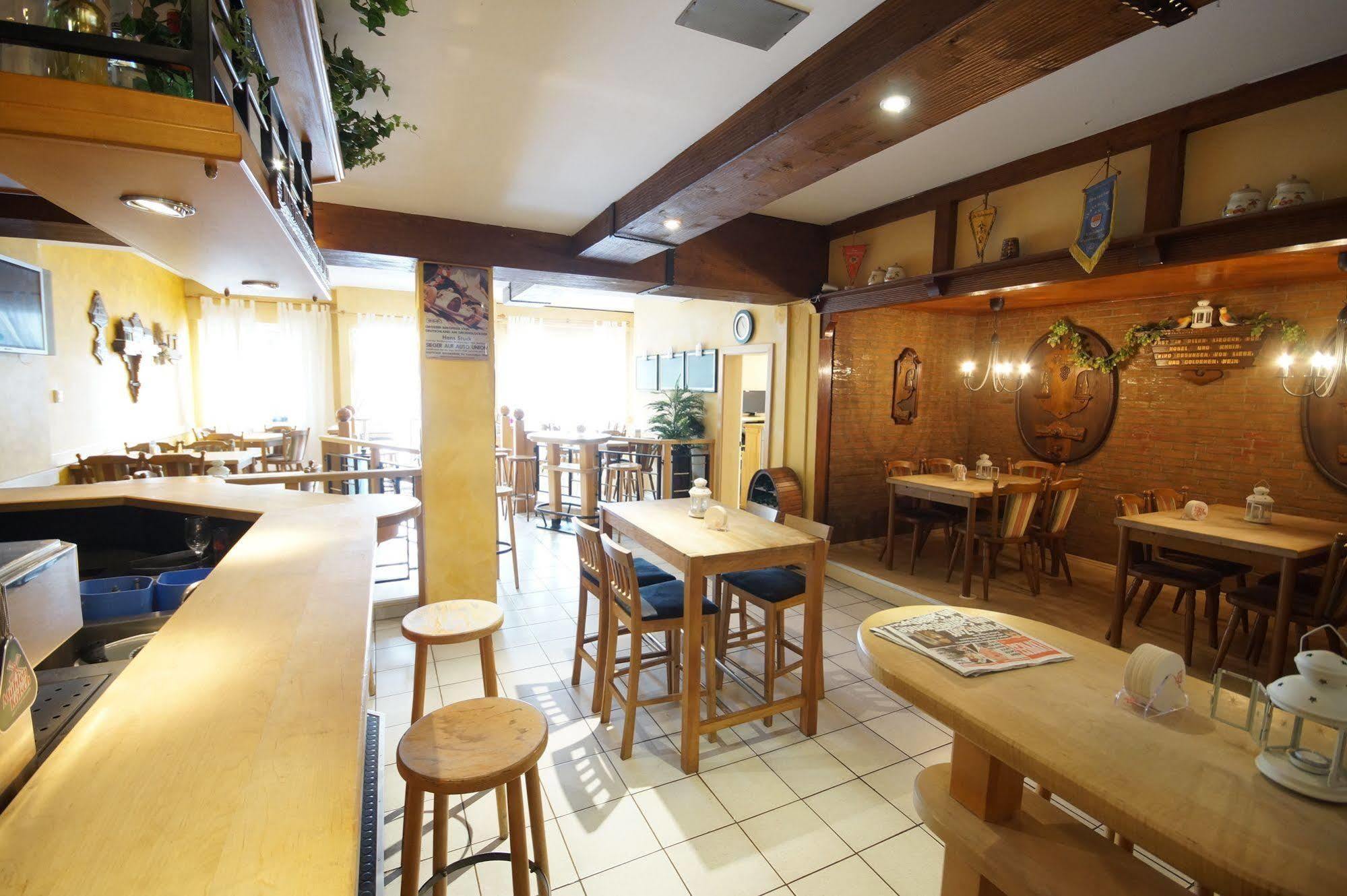 Zum Alten Brauhaus Kerpen  Bagian luar foto